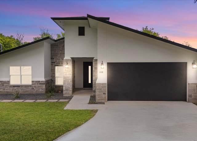 Property at 108 Bill St, Elgin, TX 78621, 3 beds, 2.5 baths
