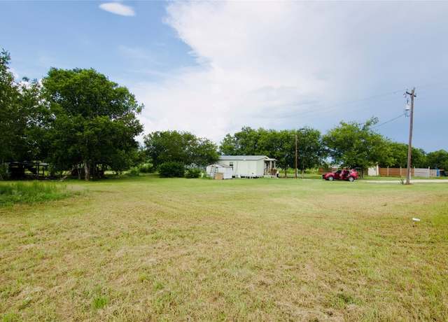 Property at 2453 Fm 969 Unit A, Elgin, TX 78621, 2 beds, 1 bath
