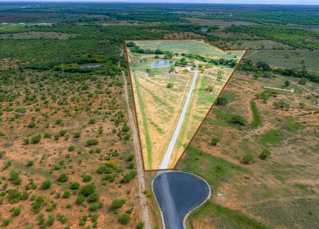 Property at 574 Pr Goose Creek Ln, Jourdanton, TX 78026