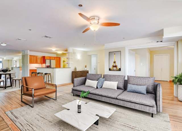 Property at 40 N Interstate 35 Expy Unit 2C2, Austin, TX 78701, 2 beds, 2 baths