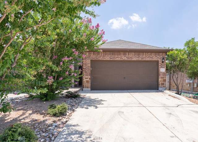 Property at 1048 and 1050 Carolyn Cv, New Braunfels, TX 78130, 6 beds, 4 baths