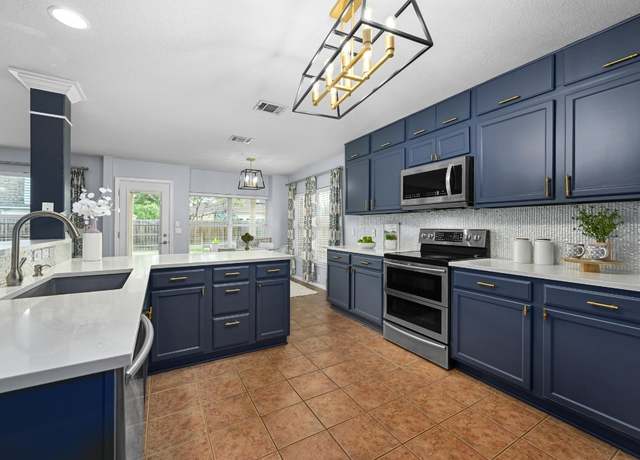 Property at 324 King Elder Ln, Leander, TX 78641, 4 beds, 2.5 baths