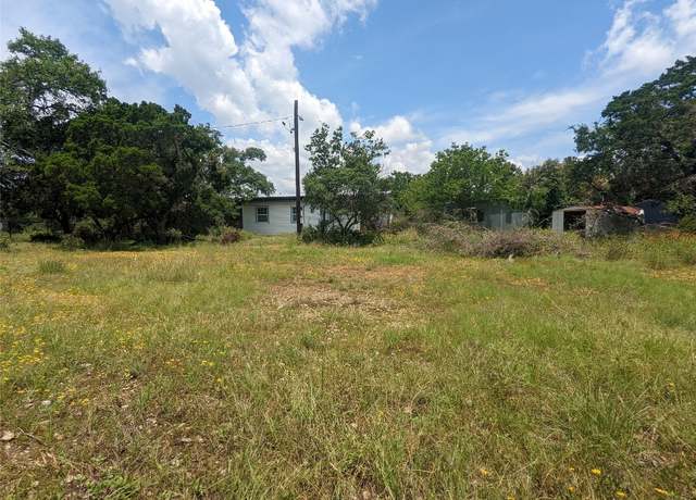 Property at 315 Flintstone Dr, Canyon Lake, TX 78133, 2 beds, 2 baths