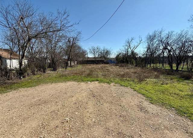 Property at 104 Sams St, Taylor, TX 76574