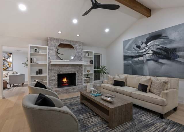 Property at 13506 Paddington Cir, Austin, TX 78729, 5 beds, 3 baths