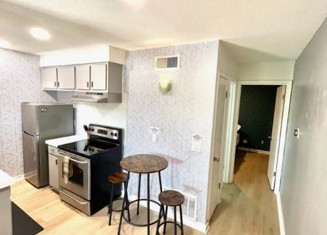 Property at 2302 E Side Dr #30, Austin, TX 78704, 2 beds, 1 bath
