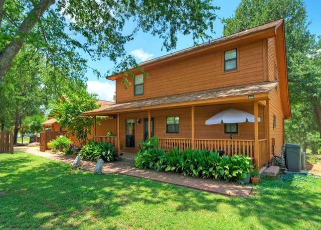 Property at 828 & 906 Water St, Webberville, TX 78653, 3 beds, 2 baths