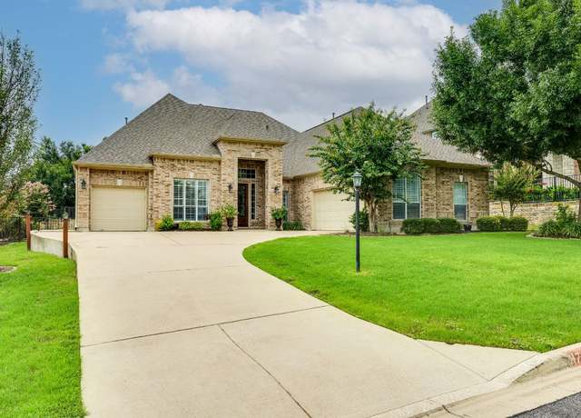Property at 117 N Whitley Dr, Austin, TX 78738, 4 beds, 3.5 baths
