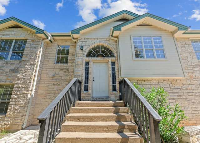 Property at 18682 Champions Cir, Lago Vista, TX 78645, 4 beds, 3 baths
