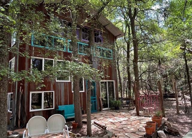 Property at 907 Deertrail Dr, San Marcos, TX 78666, 1 bed, 2 baths