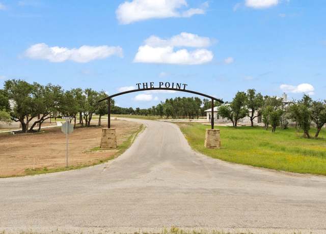 Property at 120 Trophy Oak Pt, Fredericksburg, TX 78624