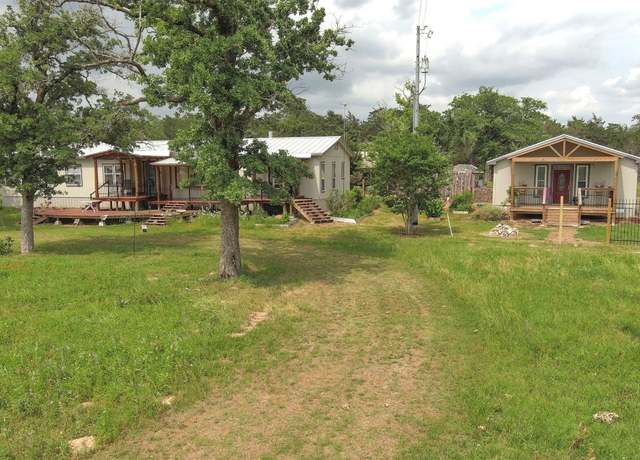 Property at 13831 Tx-95 Hwy, Flatonia, TX 78941, 3 beds, 2.5 baths