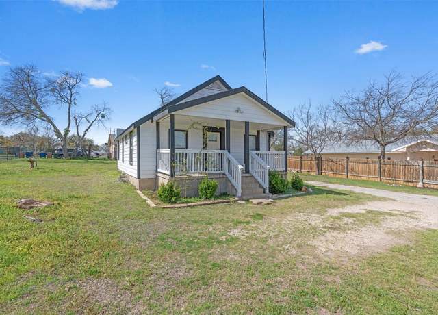 Property at 401 Eberhart Ln, Austin, TX 78745, 2 beds, 1 bath