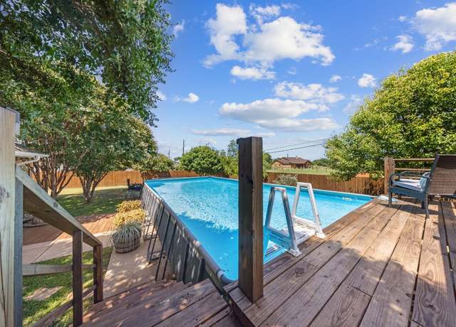 Property at 1902 Southview Dr, Salado, TX 76571, 3 beds, 2 baths