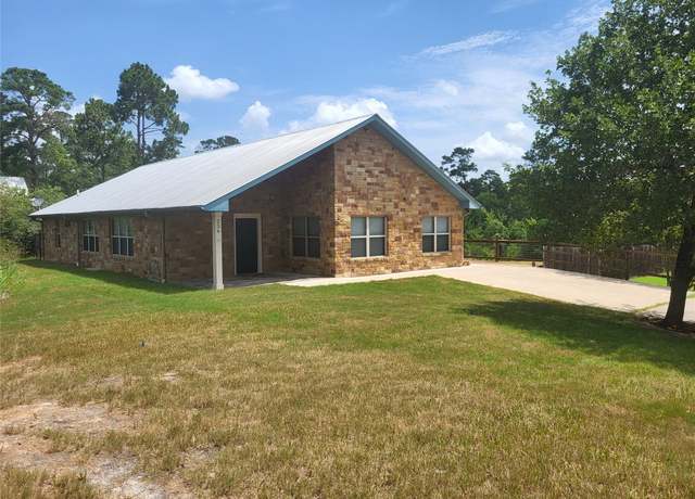 Property at 236 Makaha Dr, Bastrop, TX 78602, 3 beds, 2 baths