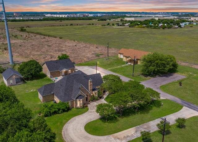 Property at 3424 S Old Bastrop Hwy, San Marcos, TX 78666, 9 beds, 7.5 baths
