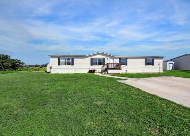 Property at 237 Southfork Dr, San Marcos, TX 78666, 4 beds, 3 baths