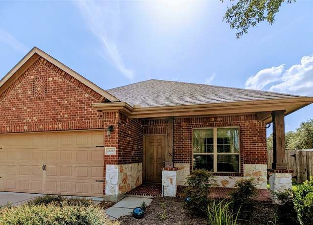 Property at 19331 Anchor Bay Ln, Humble, TX 77346, 3 beds, 2 baths