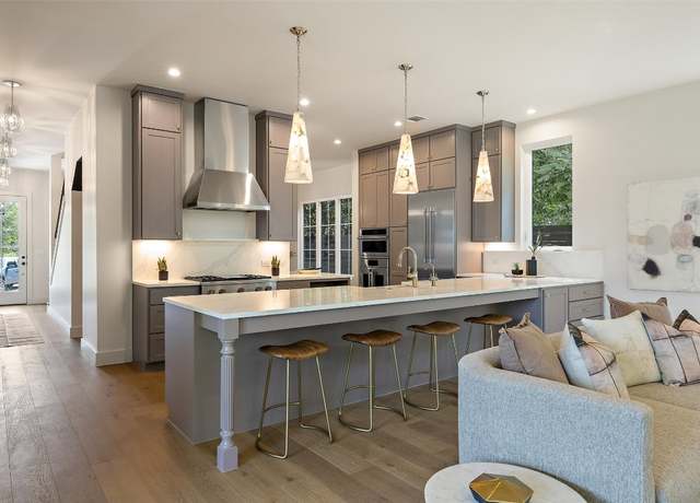 Property at 4600 Parkdale Pl, Austin, TX 78745, 4 beds, 3.5 baths