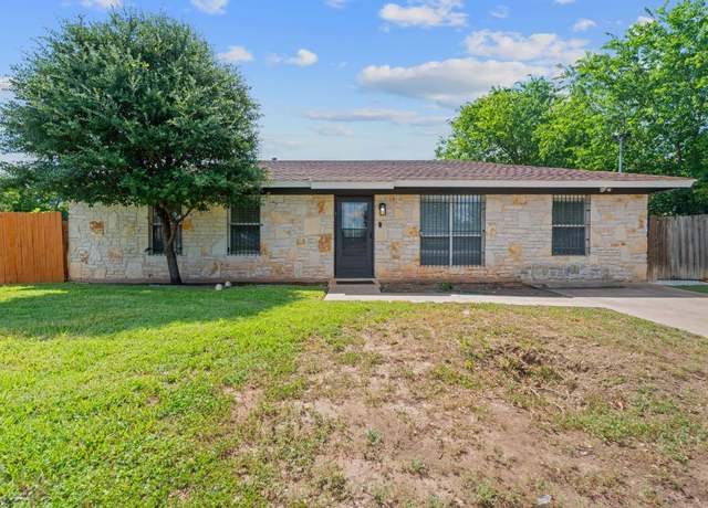 Property at 1102 Gardner Rd, Austin, TX 78721, 4 beds, 1 bath