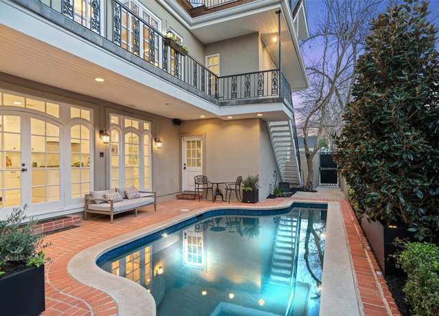 Property at 1810 W 35th St, Austin, TX 78703, 4 beds, 5.5 baths