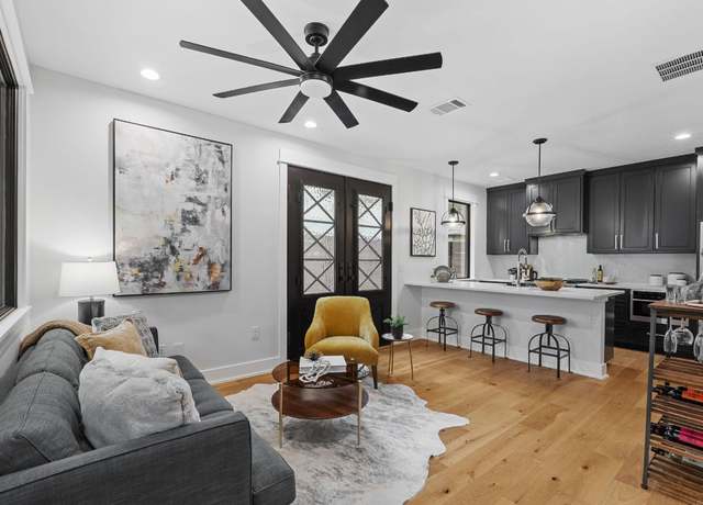 Property at 408 W 34th St #2, Austin, TX 78705, 2 beds, 2 baths
