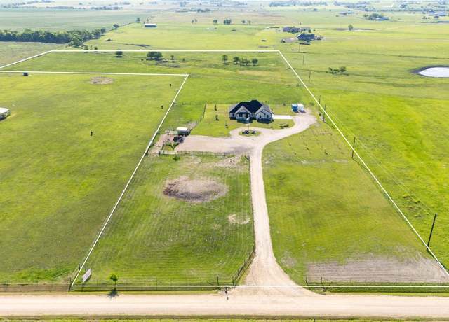 Property at 3401 Stone Rd, Temple, TX 76501, 4 beds, 2.5 baths