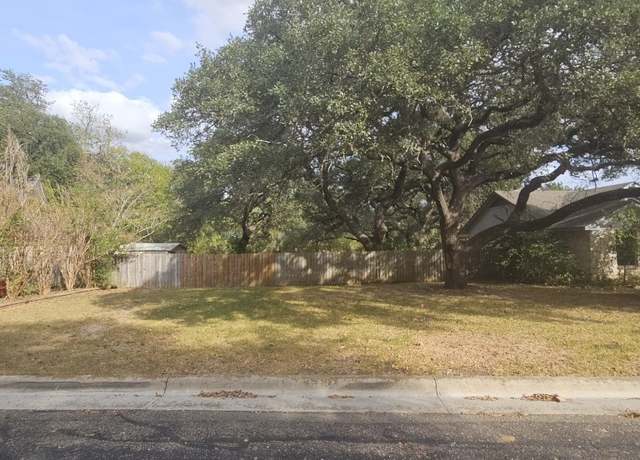 Property at 1609 Century Oaks Dr, Lockhart, TX 78644