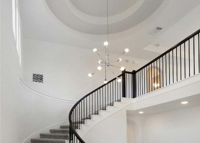 Property at 105 Emerald Grove Dr, Georgetown, TX 78633, 4 beds, 3.5 baths