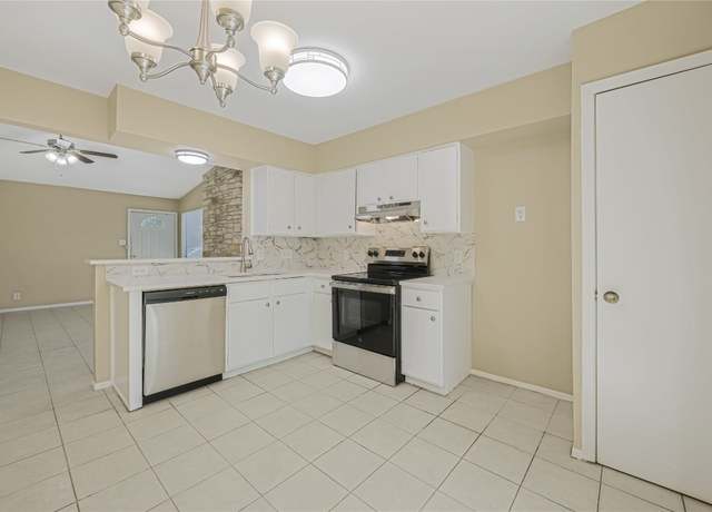 Property at 10400 Burmaster Ln, Austin, TX 78750, 6 beds, 4 baths