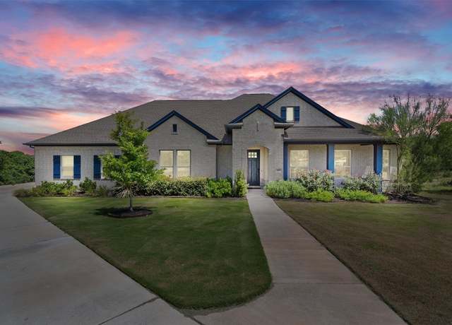 Property at 465 Ocate Mesa Trl, Liberty Hill, TX 78642, 4 beds, 3 baths