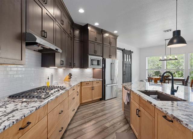 Property at 465 Ocate Mesa Trl, Liberty Hill, TX 78642, 4 beds, 3 baths