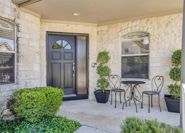 Property at 5511 Oakwood Cv Unit B, Austin, TX 78731, 3 beds, 3.5 baths