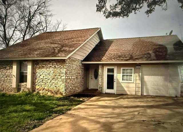 Property at 1502 Roundup Trl, Round Rock, TX 78681, 3 beds, 2 baths