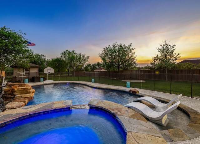 Property at 1115 Enclave Way, Hutto, TX 78634, 4 beds, 3.5 baths