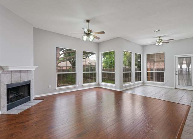 Property at 901 Cashew Ln, Cedar Park, TX 78613, 4 beds, 2 baths