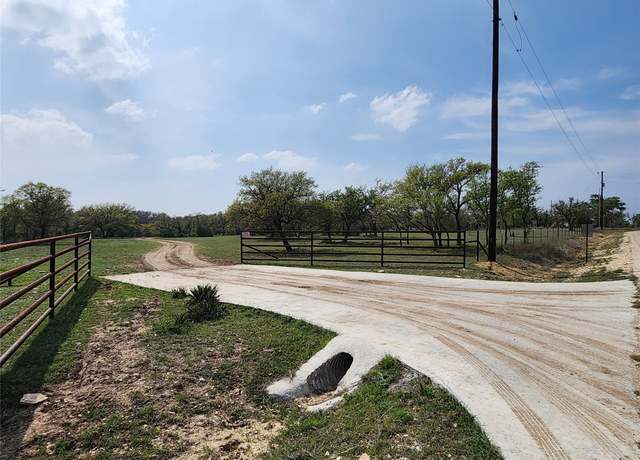 Property at 212 Oak Glen Ln, Briggs, TX 78608