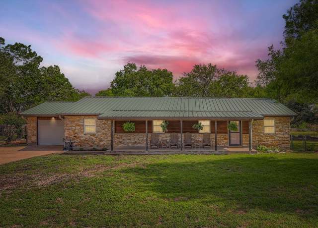 Property at 227 Crest Circle Dr, San Marcos, TX 78666, 3 beds, 2 baths