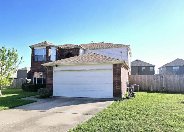 Property at 14400 Little Eagle Ct, Elgin, TX 78621, 4 beds, 2.5 baths
