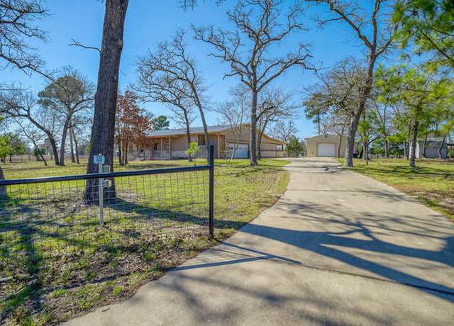 Property at 120 Lariat Ct, Bastrop, TX 78602, 3 beds, 3.5 baths