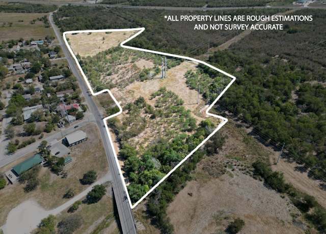 Property at 912 E Rio Grande St, Taylor, TX 76574