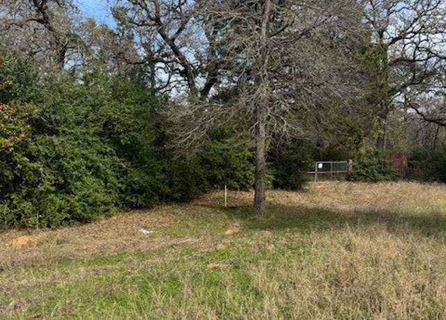 Property at 306 Travis Rd, Paige, TX 78659