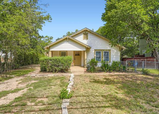 Property at 1710 S 5th St, Austin, TX 78704, 3 beds, 3 baths