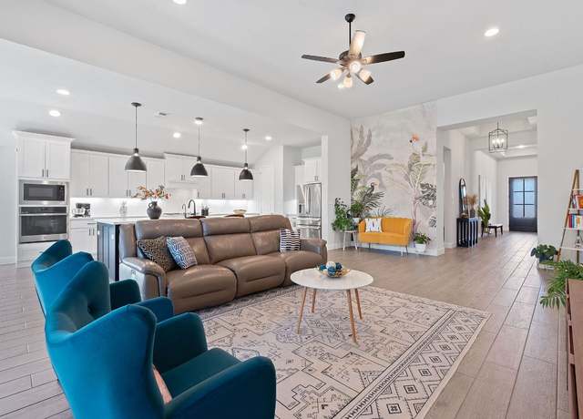 Property at 1504 Caylea Bluff Ln, Georgetown, TX 78628, 4 beds, 3 baths