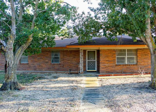 Property at 421 Fm 845, Cameron, TX 76520, 3 beds, 2 baths
