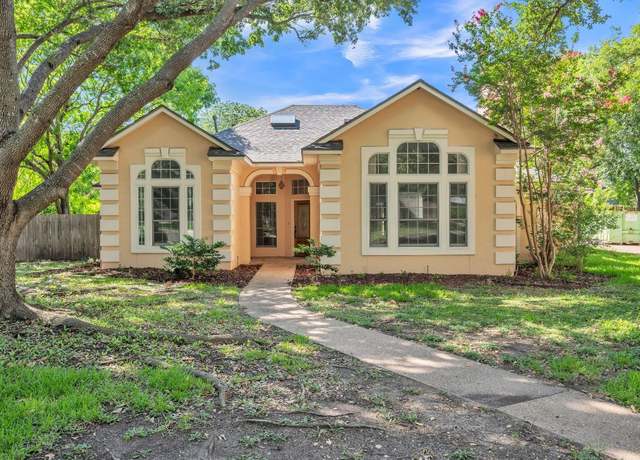 Property at 7 Hillway Dr, Round Rock, TX 78664, 4 beds, 3 baths