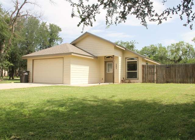 Property at 121 Bluebonnet Dr, Early, TX 76802, 3 beds, 2 baths