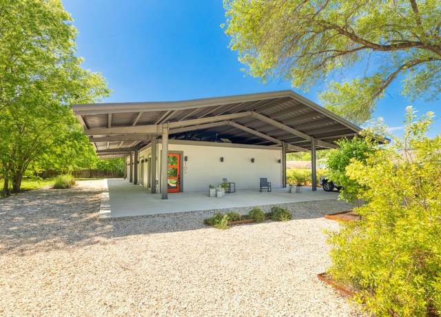Property at 105 Schroeder St, Lockhart, TX 78644, 3 beds, 2 baths