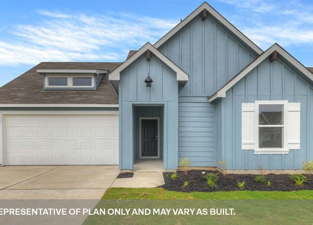 Property at 144 Flora Vista St, San Marcos, TX 78666, 3 beds, 2 baths