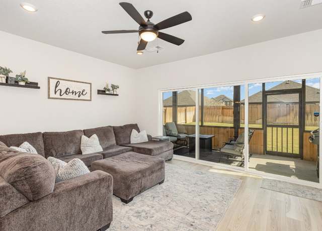Property at 119 Nandina Path, Bastrop, TX 78602, 3 beds, 2.5 baths
